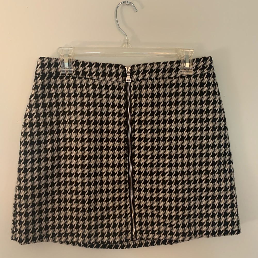 Express Zipper Tweed Mini Skirt, New with Tag, Size 8